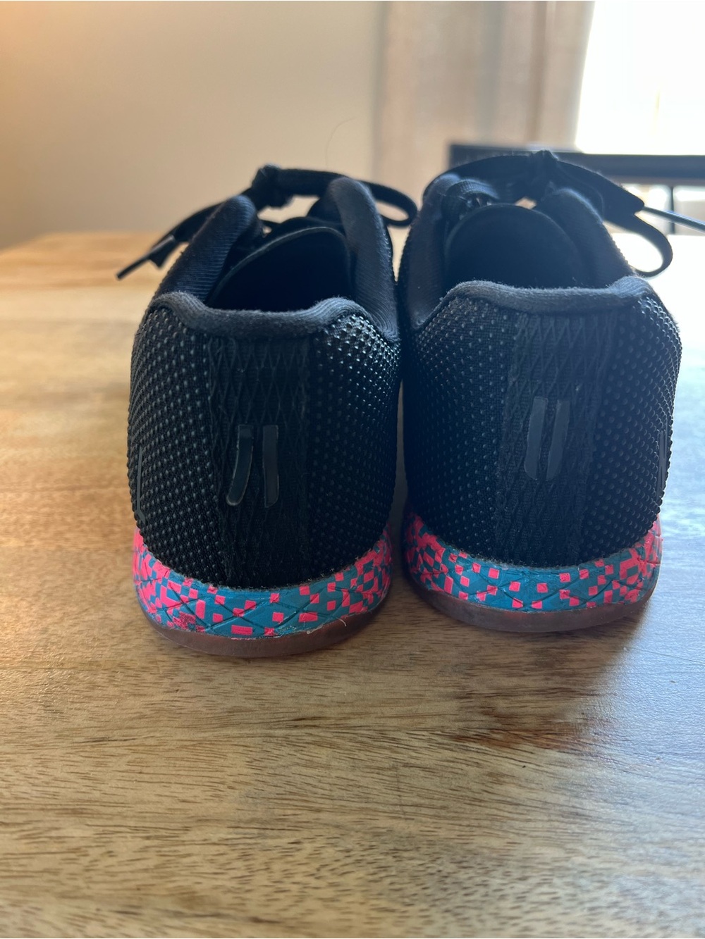Nobull Black Athletic Sneakers with Colorful Speckled Midsole size 7 - Picture 5 of 11